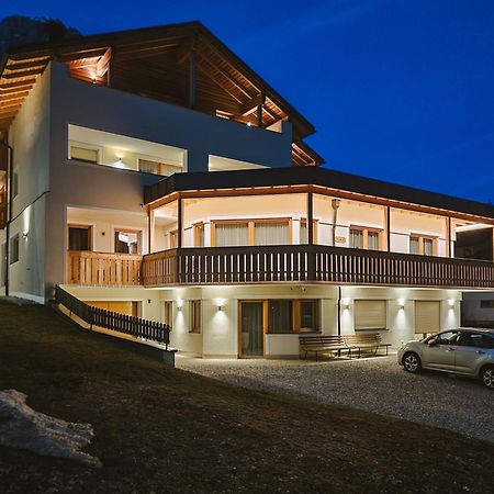 Residence Armonia Colfosco Exteriör bild